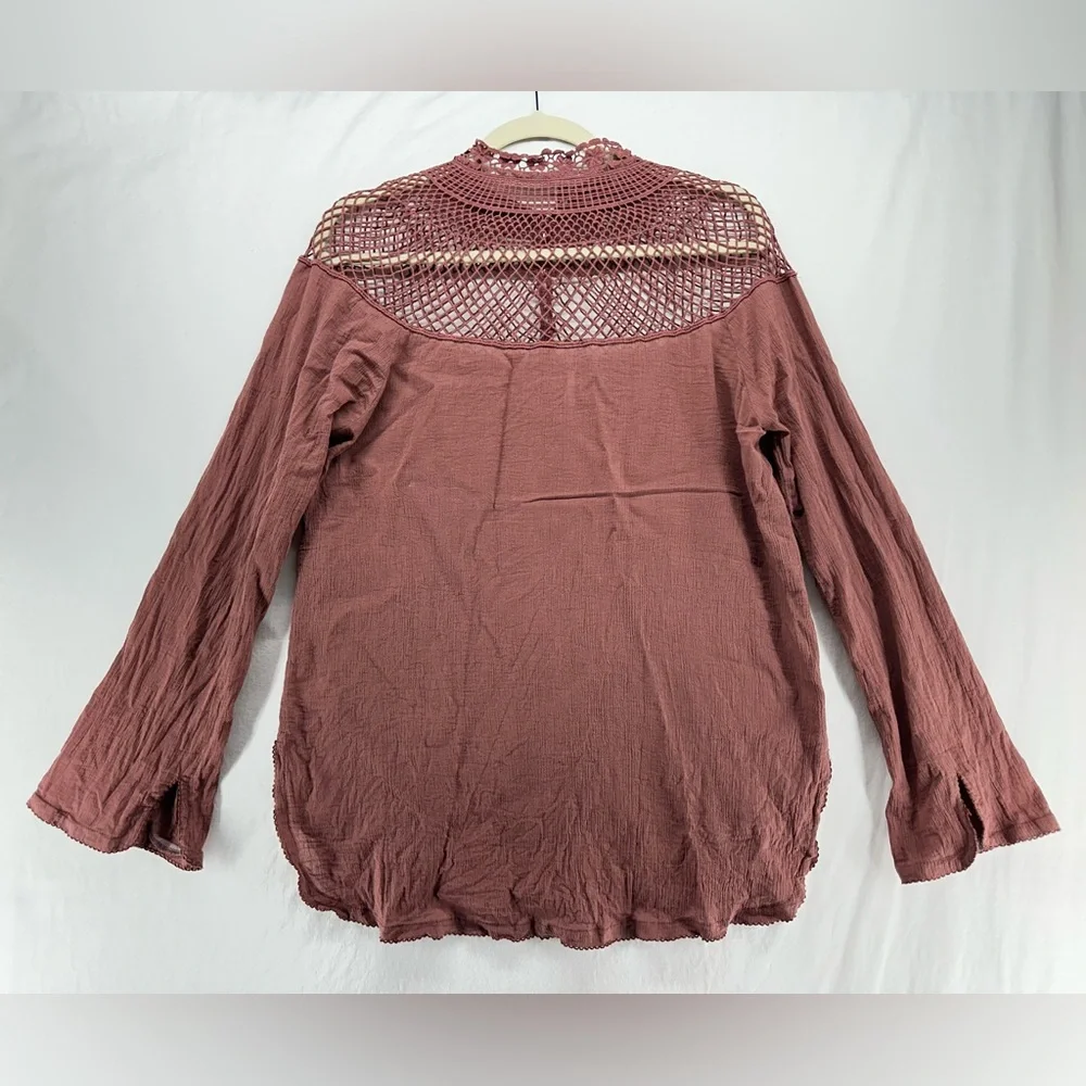 Free‎ People Boho Crochet Lace Yoke Blouse Long Sleeve Textured Blouse Mauve L
